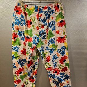 Evan Picone Stretch Floral Capri Pants